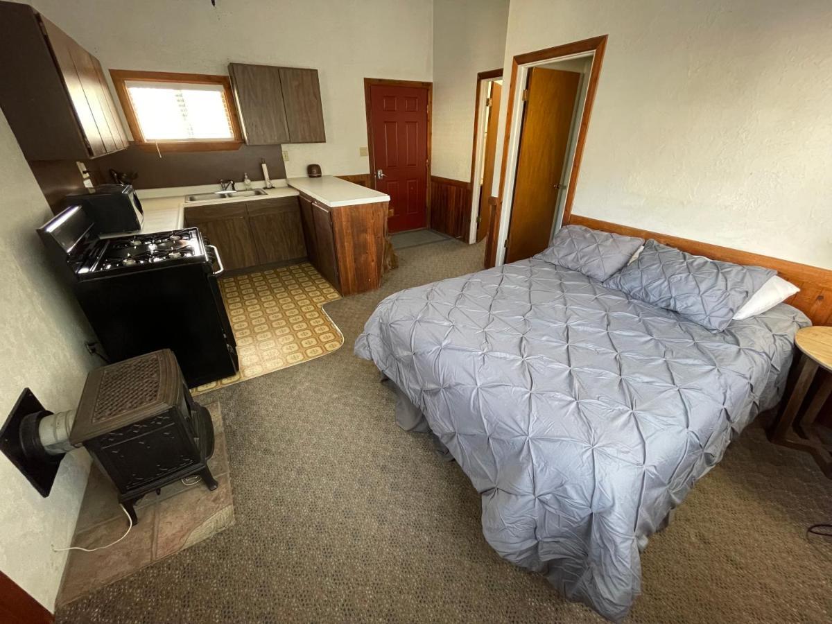 Adventures Vacation Rentals ลาวา ฮ็อตสปริงส์ ภายนอก รูปภาพ